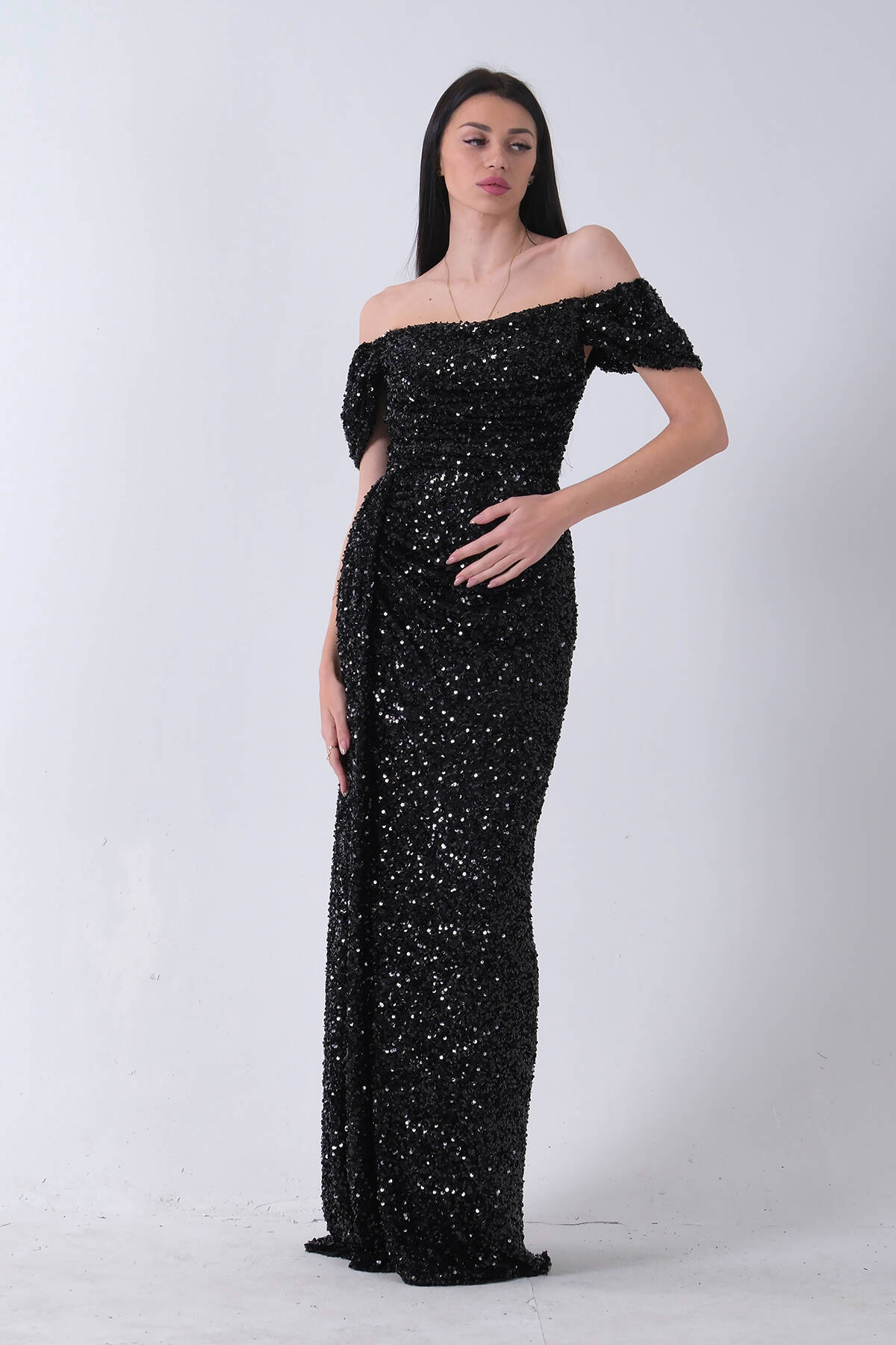 Siyah Kadın Omzu Açık Payetli Yırtmaçlı Uzun Abiye Elbise 9705544.01 - Ardanewline (1)