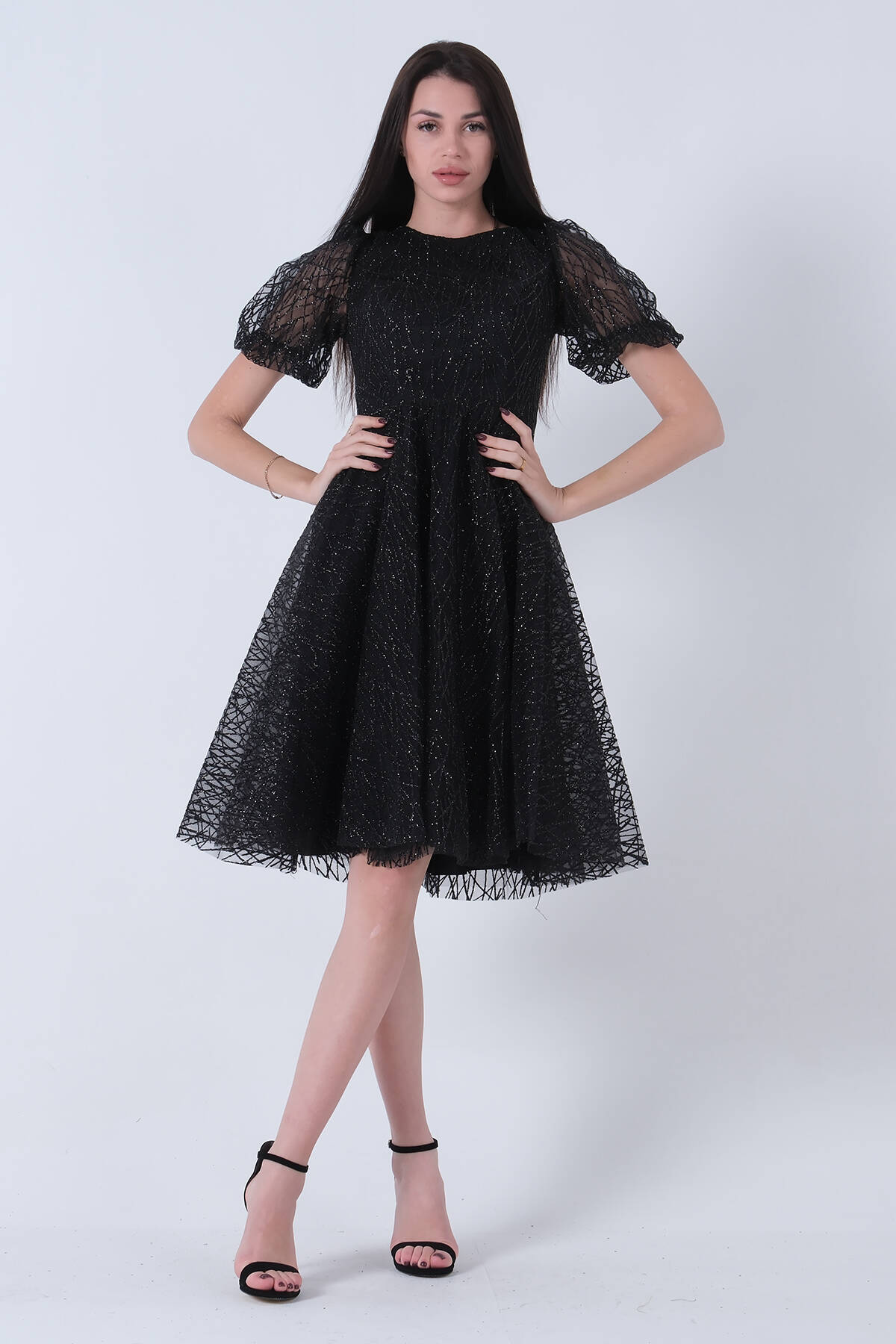 Siyah Midi Boy Kısa Yuvarlak Yaka Simli Tül Abiye Elbise 6502459.01 - Ardanewline