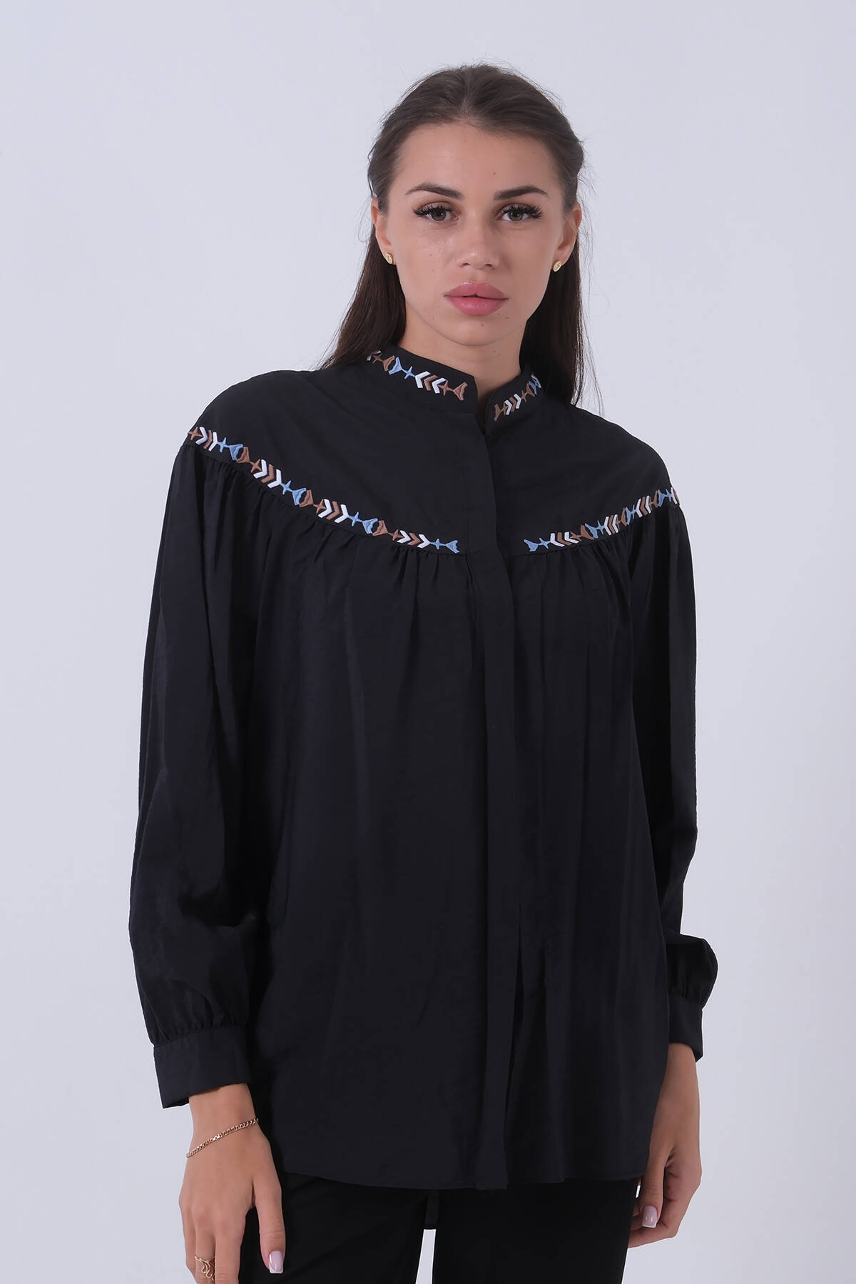 Siyah Motif Desenli Hakim Yaka Gömlek 0806248.01 - Ardanewline (1)