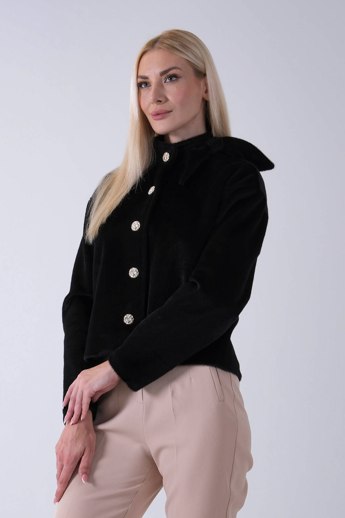 Siyah Omuz Fiyonk Detaylı Düğme Kapamalı Kaşe Ceket 41630060.01 - Ardanewline