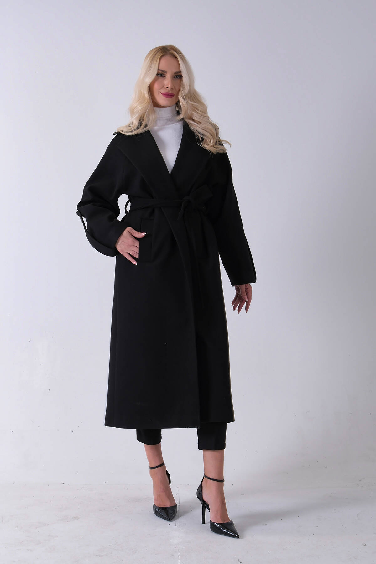 Siyah Önden Düğmeli Oversize Örme Kaşe Kaban 0108081.01 - Ardanewline (1)