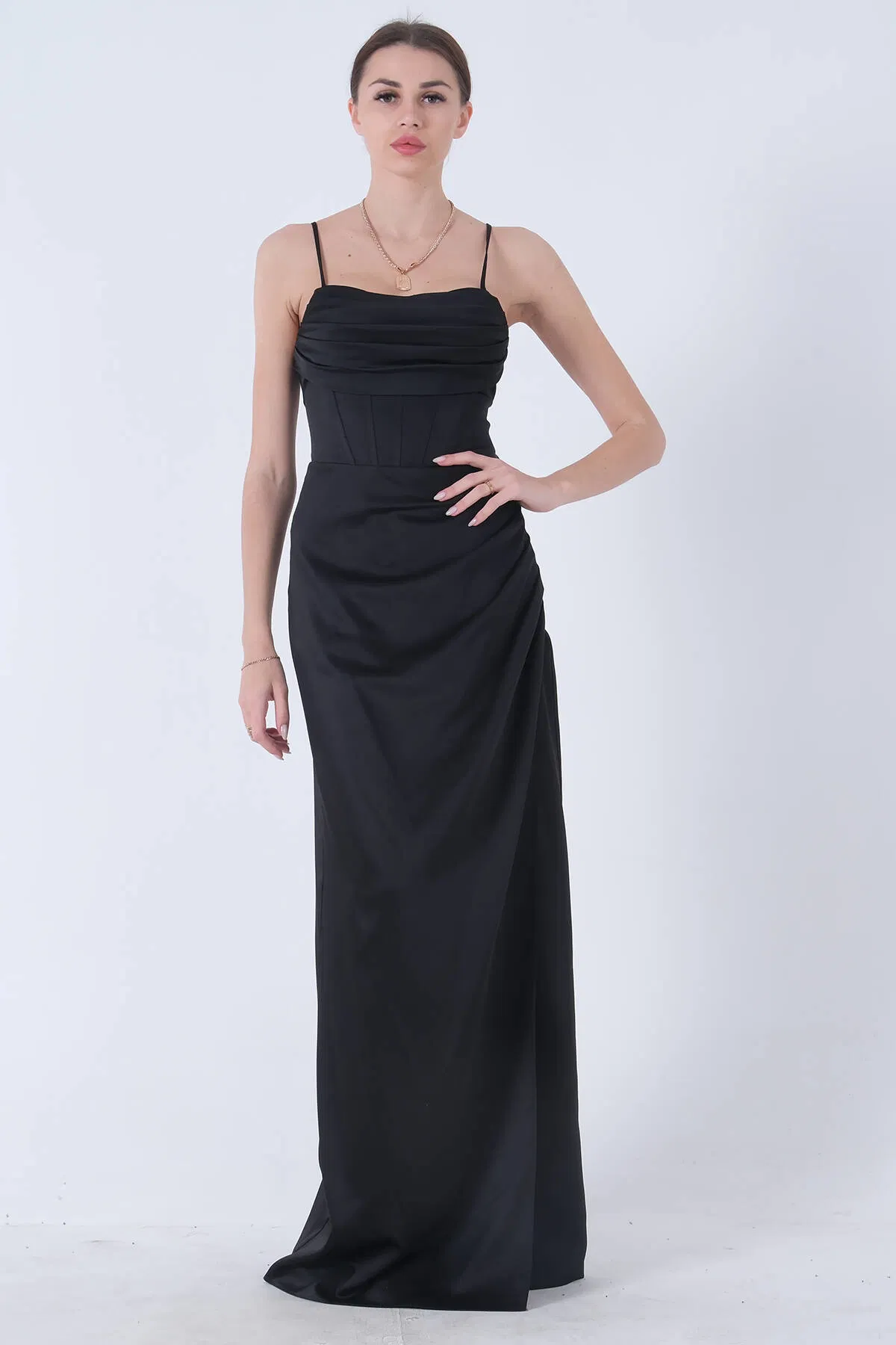 Siyah Sırtı Bağlamalı Yırtmaçlı Abiye 4522018.01 - Ardanewline (1)