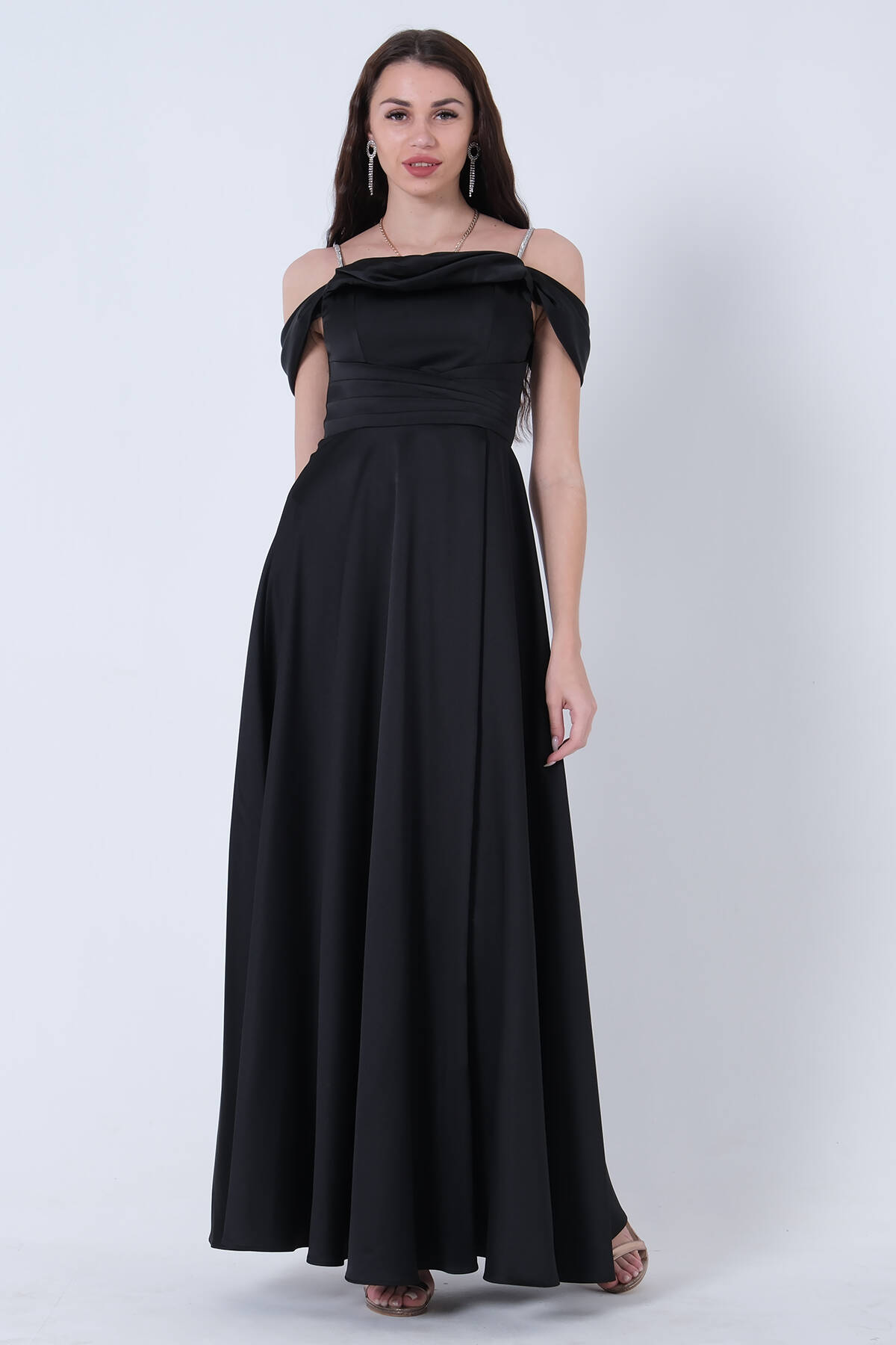 Siyah Taş Askılı Düşük Kol Saten Abiye 0806118.01 - Ardanewline