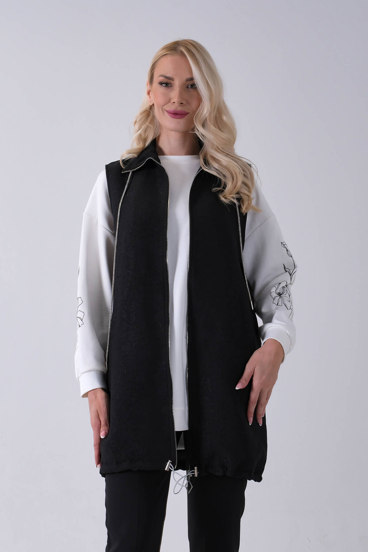 Siyah Tunik Kolu Çiçek Desenli Yelekli 2'li Takım 940120274.01 - Ardanewline