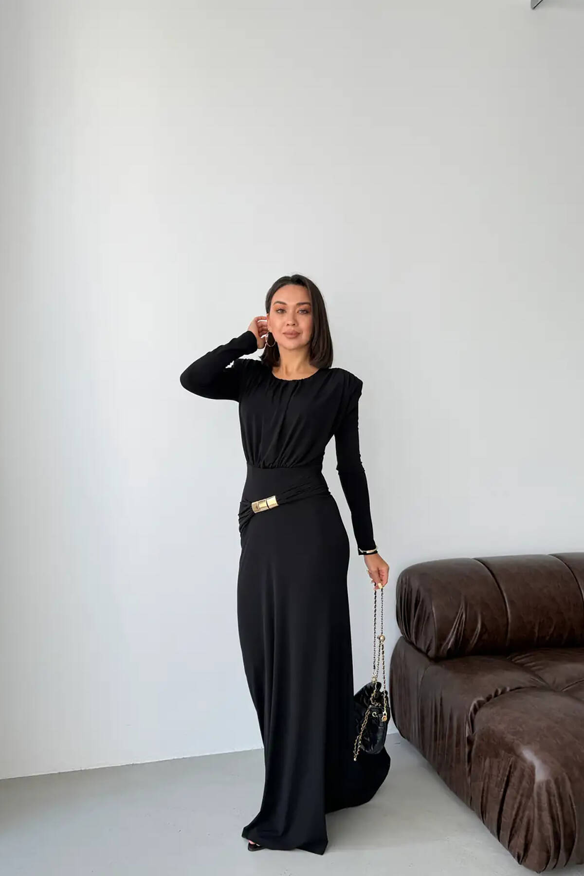 Siyah Vatkalı Omuz Büzgülü Tokalı Elbise 475262732.01 - Ardanewline