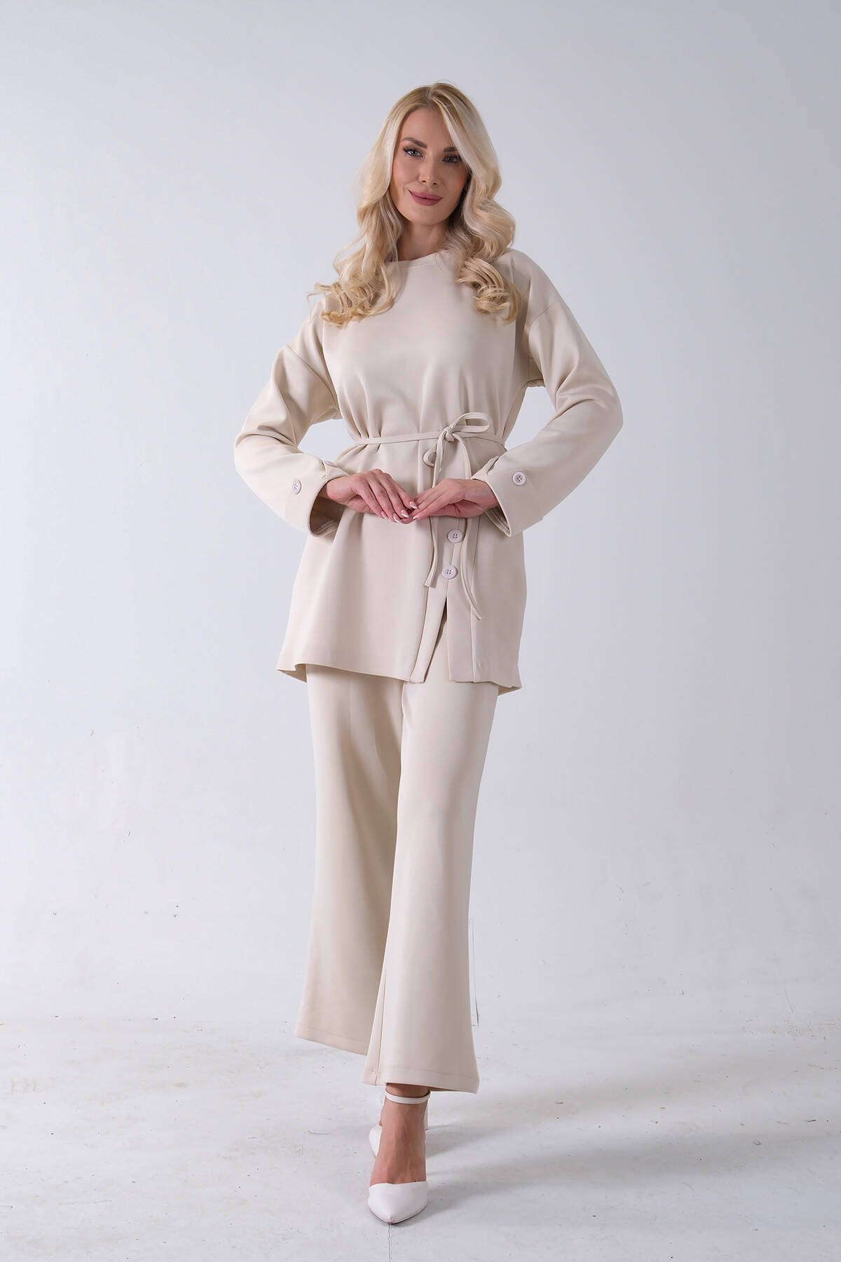 Taş Bisiklet Yaka Önü Düğme Kapama Görünümlü Pantolonlu Scuba Takım 4592265.50 - Ardanewline