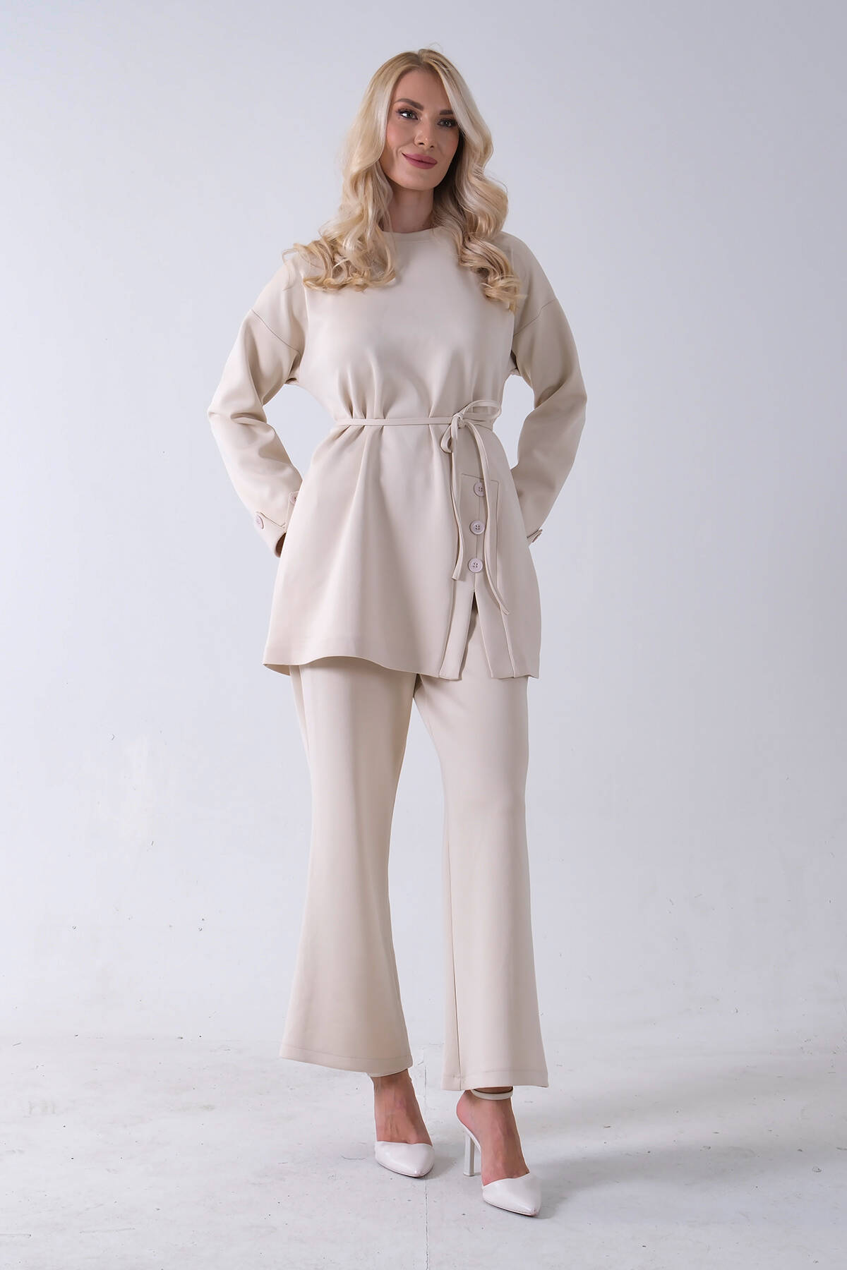 Taş Bisiklet Yaka Önü Düğme Kapama Görünümlü Pantolonlu Scuba Takım 4592265.50 - Ardanewline (1)