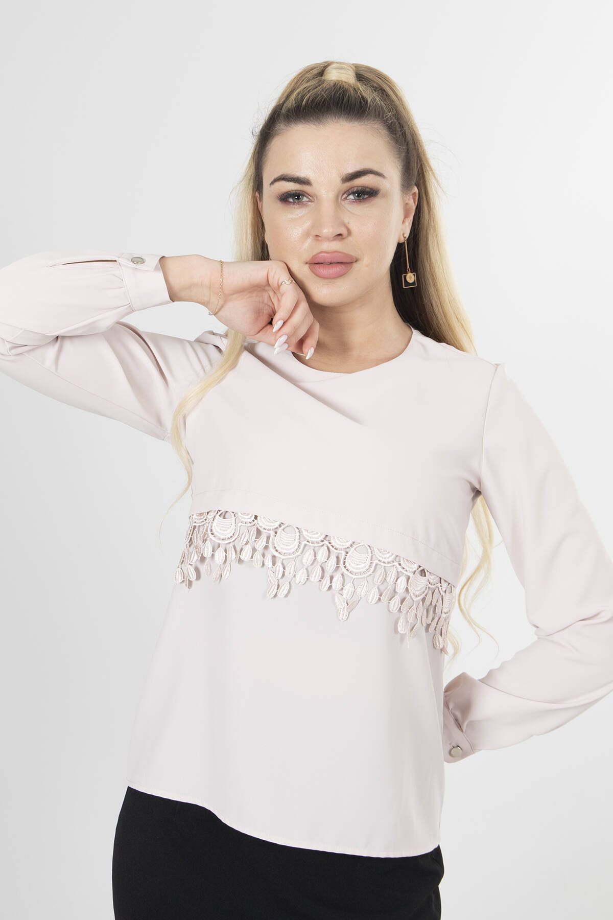 Taş Dantel Detaylı Şifon Bluz 0806567.50 - Ardanewline