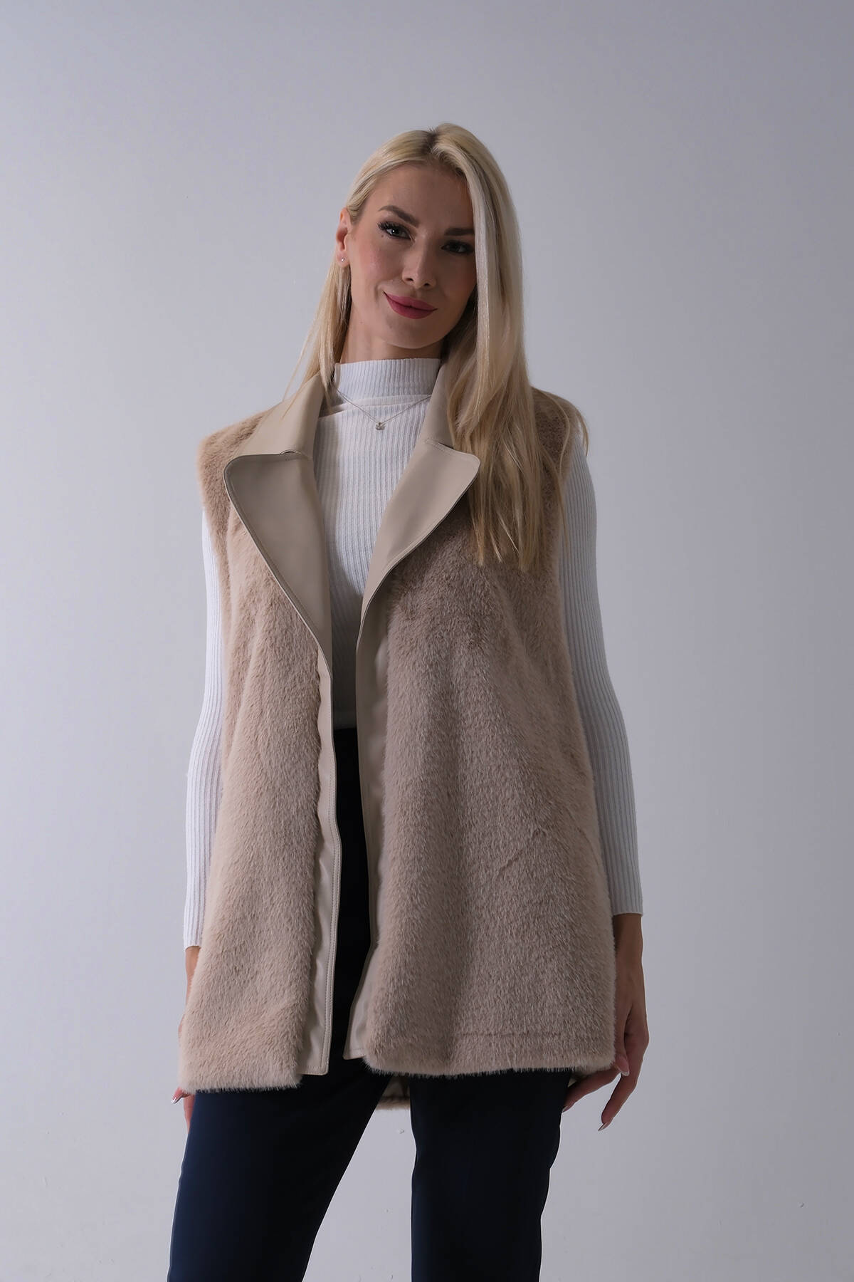 Taş Deri Yakalı Yandan Cepli Yelek 4579030.50 - Ardanewline (1)