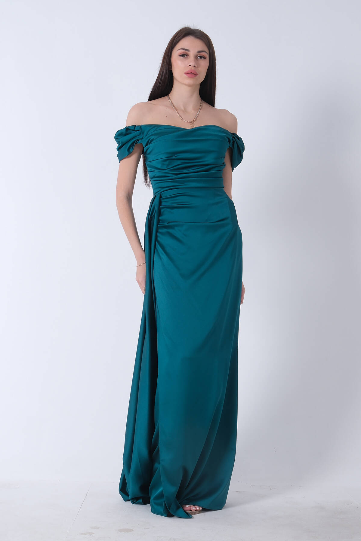 Zümrüt Drape Detaylı Saten Kumaş Abiye Elbise 9704858.123 - Ardanewline (1)